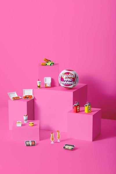 Игровой набор ZURU MINI BRANDS FOODIE Фигурки сюрприз в слое 5 шт. в ассортименте 77262GQ2 фото