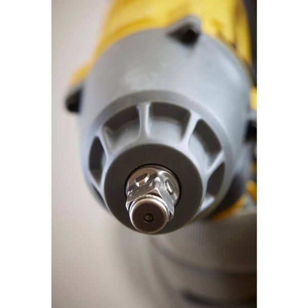 Гайковерт ударный аккумуляторный STANLEY FATMAX SFMCF900B SFMCF900B фото
