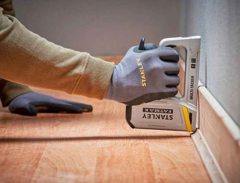 Степлер строительный Stanley FatMax Light Duty для скоб А 6-14 мм и гвоздей J 12/15 мм (FMHT70443-0) FMHT70443-0 фото