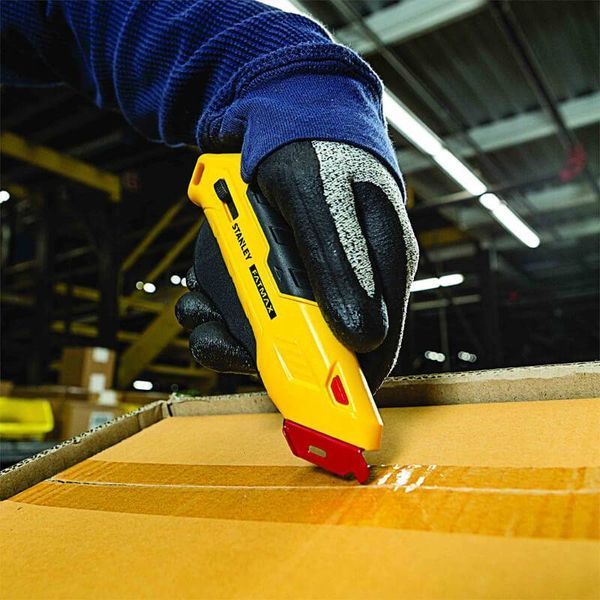 Ніж безпечний FATMAX&reg; Box Box з висувним трапецевидним лезом STANLEY FMHT10362-0 FMHT10362-0 фото