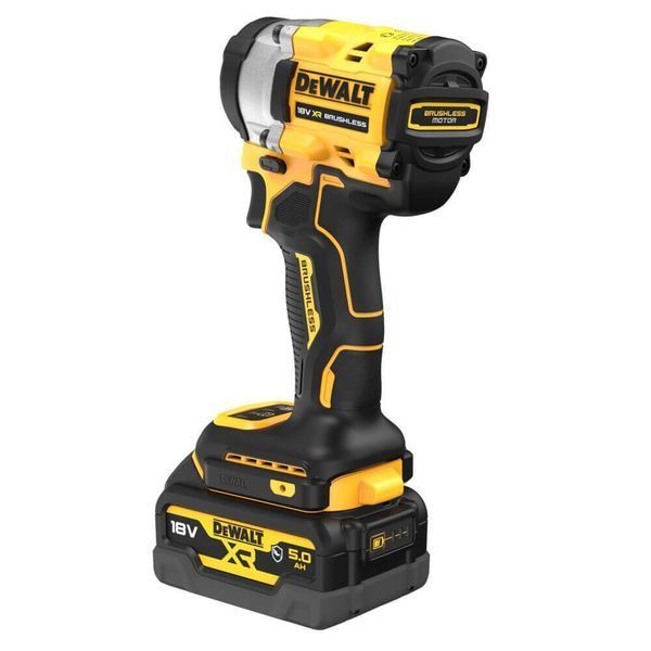 Гайковерт ударный аккумуляторный бесщеточный DeWALT DCF923P2G DCF923P2G фото
