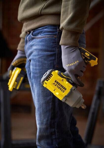 Гайковерт ударный аккумуляторный STANLEY FATMAX SFMCF940B SFMCF940B фото