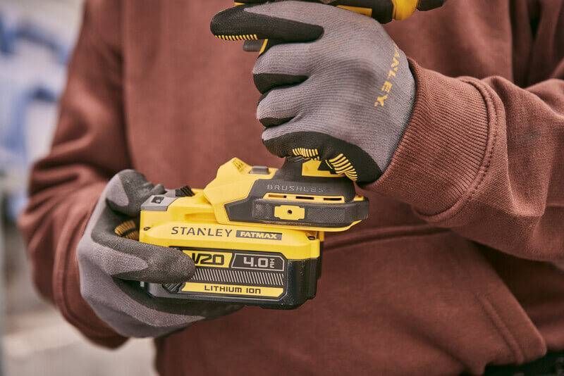 Гайковерт ударный аккумуляторный STANLEY FATMAX SFMCF940B SFMCF940B фото