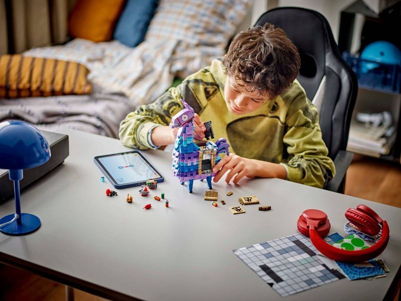 Конструктор LEGO Fortnite Supply Llama 691 деталь 77071 фото