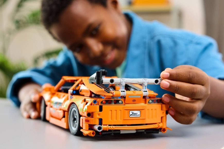 LEGO 42204 Technic Fast and Furious Toyota Supra MK4 42204 фото
