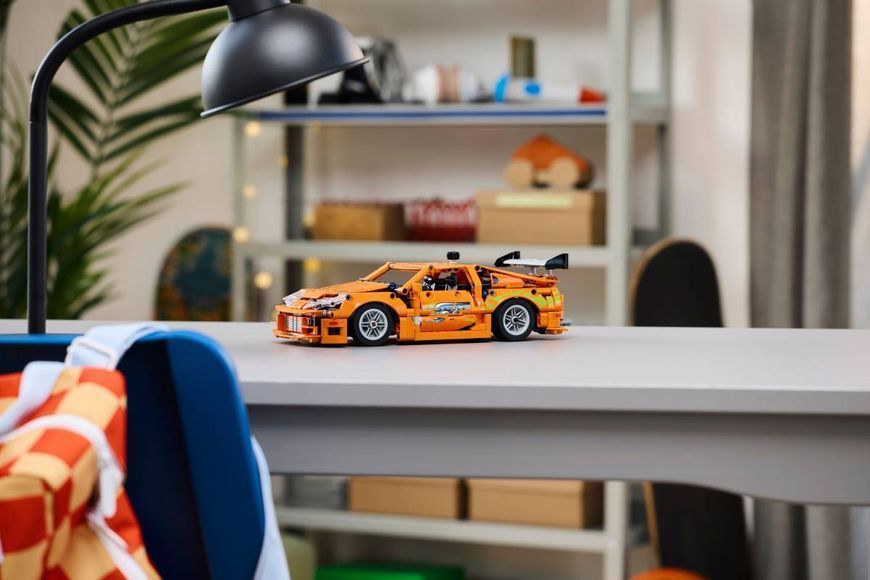 LEGO 42204 Technic Fast and Furious Toyota Supra MK4 42204 фото