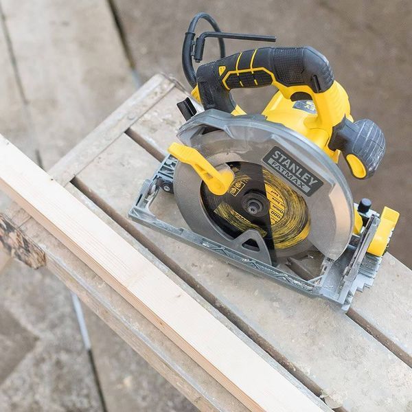 Пила циркулярная сетевая STANLEY FATMAX FME301 FME301 фото
