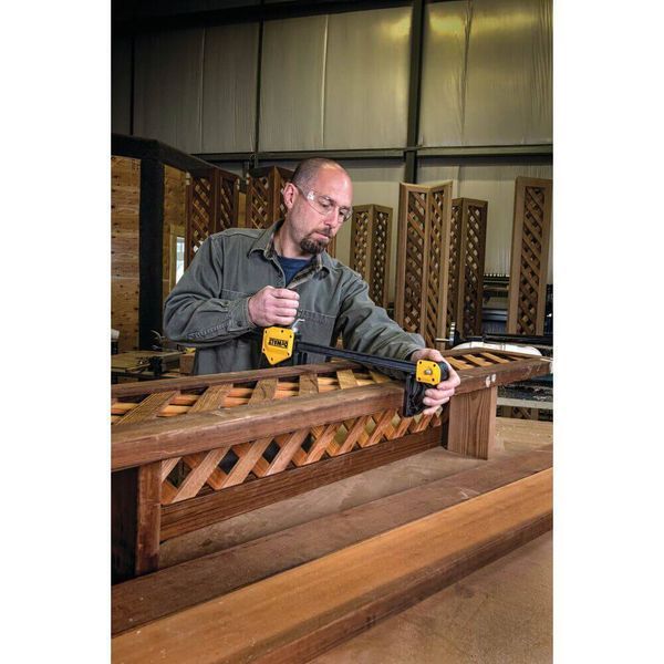 Струбцина XL триггерная с максимальным усилием сжатия 270 кг. DeWALT DWHT0-83186 DWHT0-83186 фото