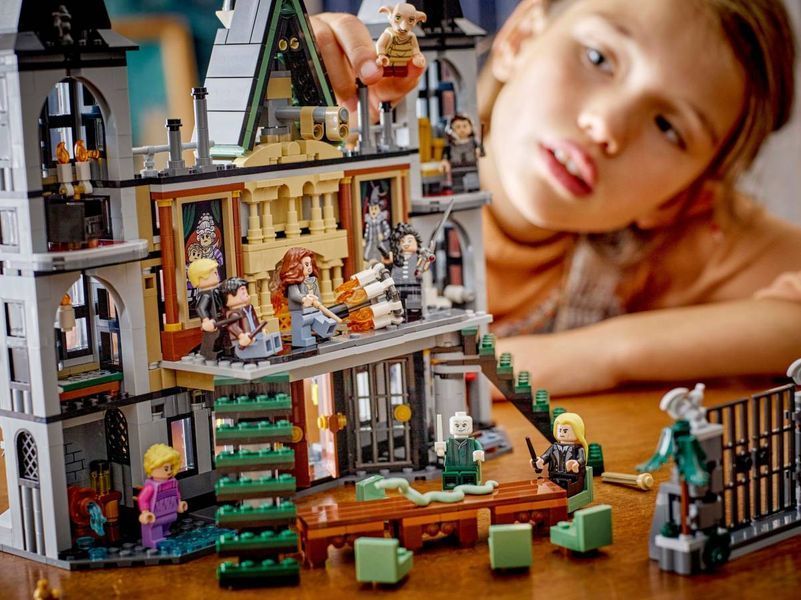 Конструктор LEGO Harry Potter Маєток родини Мелфой 1601 елемент (76453) 76453 фото