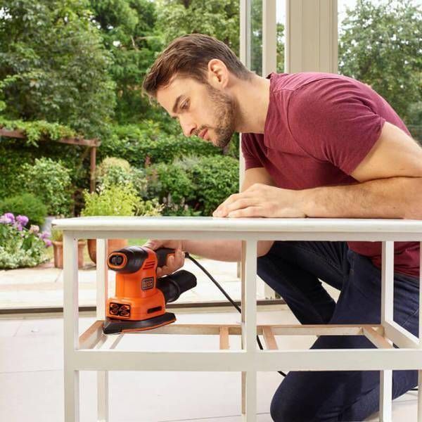 Вібраційна шліфмашина Black&Decker BEW200 200 Вт, 8000-13000 хід/хв BEW200 фото