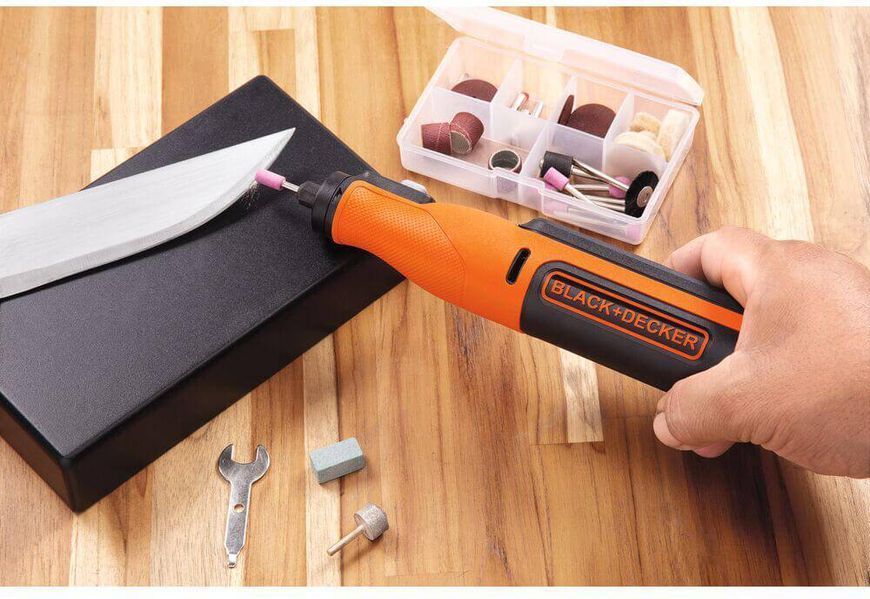 Аккумуляторный многофункциональный инструмент BLACK+DECKER BCRT8I BCRT8I фото