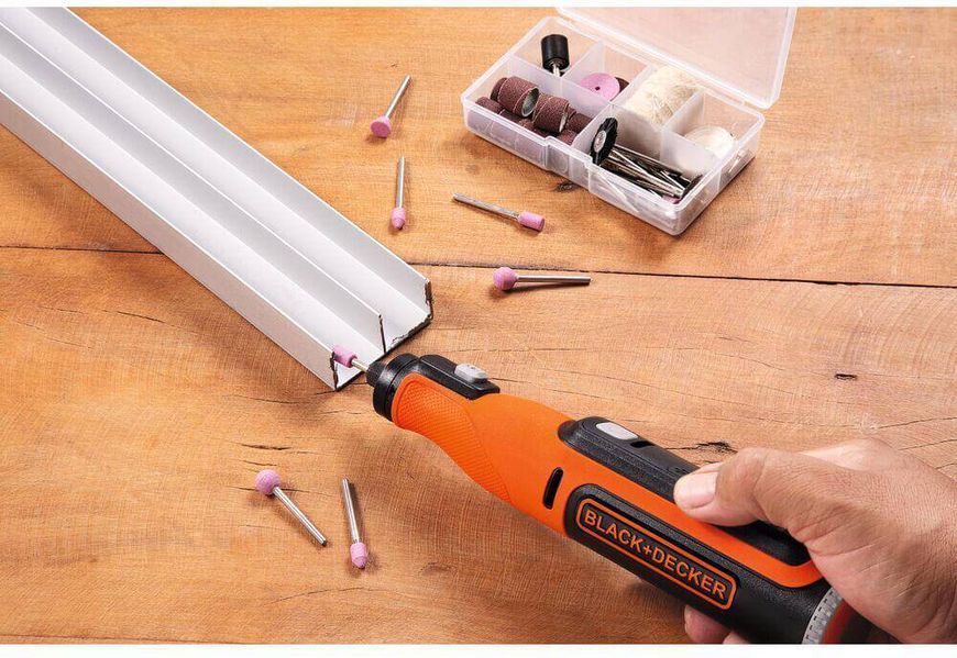 Аккумуляторный многофункциональный инструмент BLACK+DECKER BCRT8I BCRT8I фото