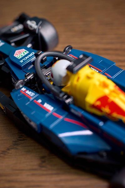 Конструктор LEGO Speed ​​Champions Oracle Red Bull Racing RB20 F1 77243 фото
