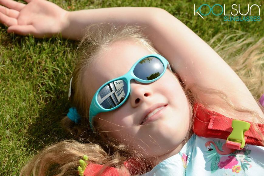 Детские солнцезащитные очки Koolsun KS-FLAG003 бирюзово-серые 3+ (KS-FLAG003) KS-FLAG003 фото
